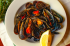 Grilled mussels and Thai sauce